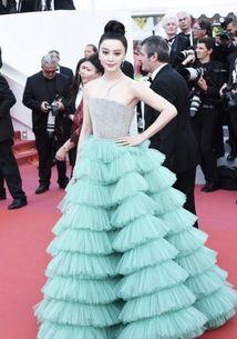 走红毯女明星爆料视频在线观看,独家视频带你直击现场